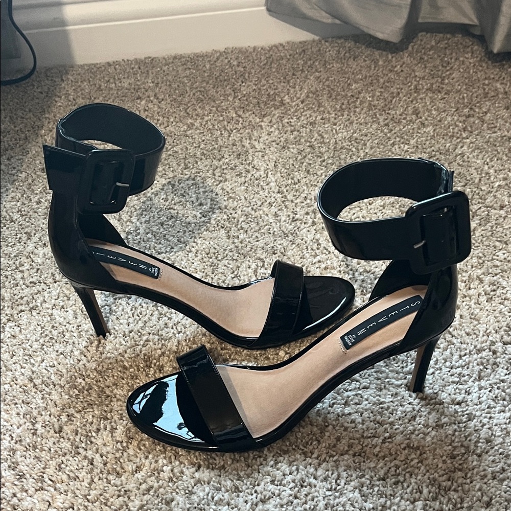 Steven by Steve Madden Black Patent Leather Heels
